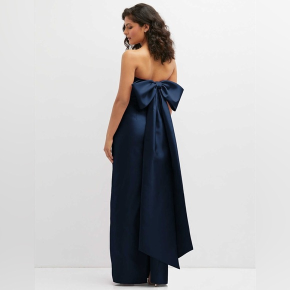 ALFRED SUNG STRAPLESS COLUMN DRESS WITH OVERSIZED BOW IN MIDNIGHT NAVY - Picture 1 of 8